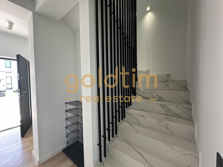 Duplex cu 5 camere cu Canalizare în Pipera
