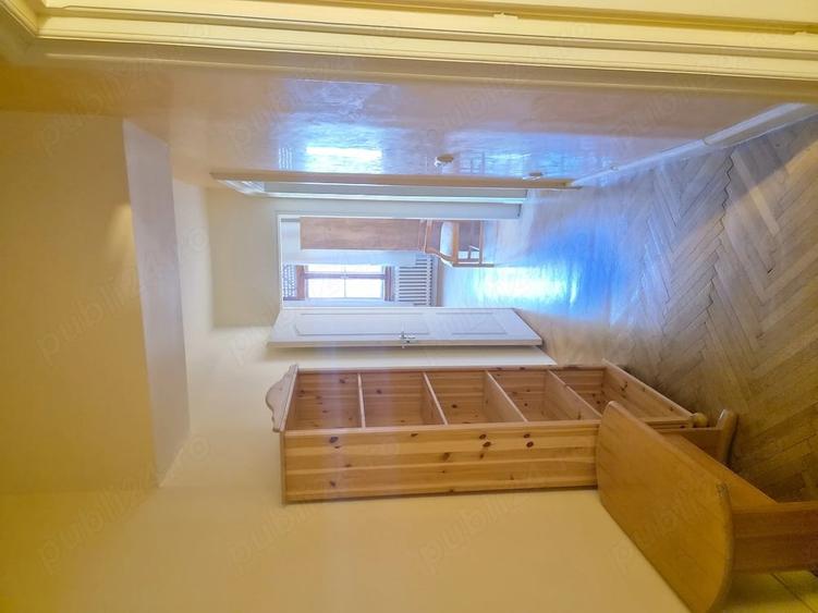 Apartament cu 3 camere decomandat în Ultracentral