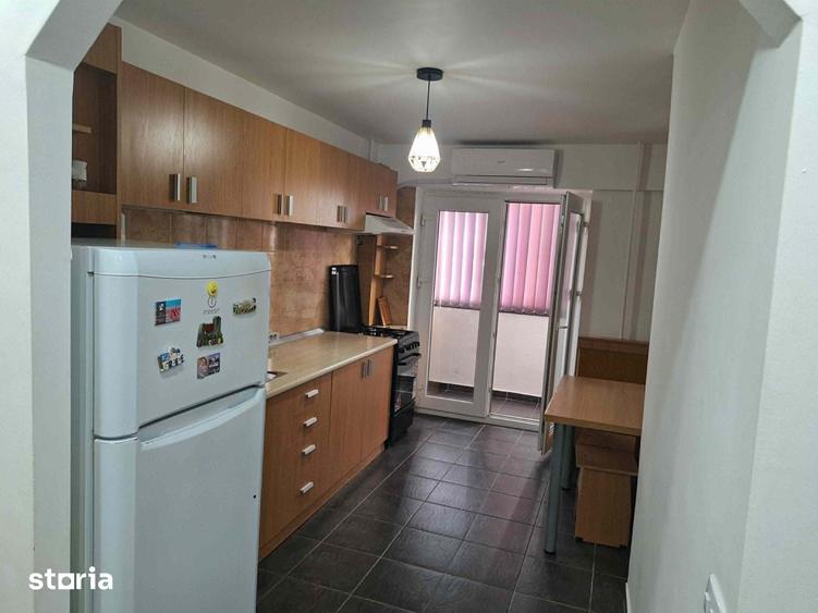 Apartament cu 2 camere în Calea București