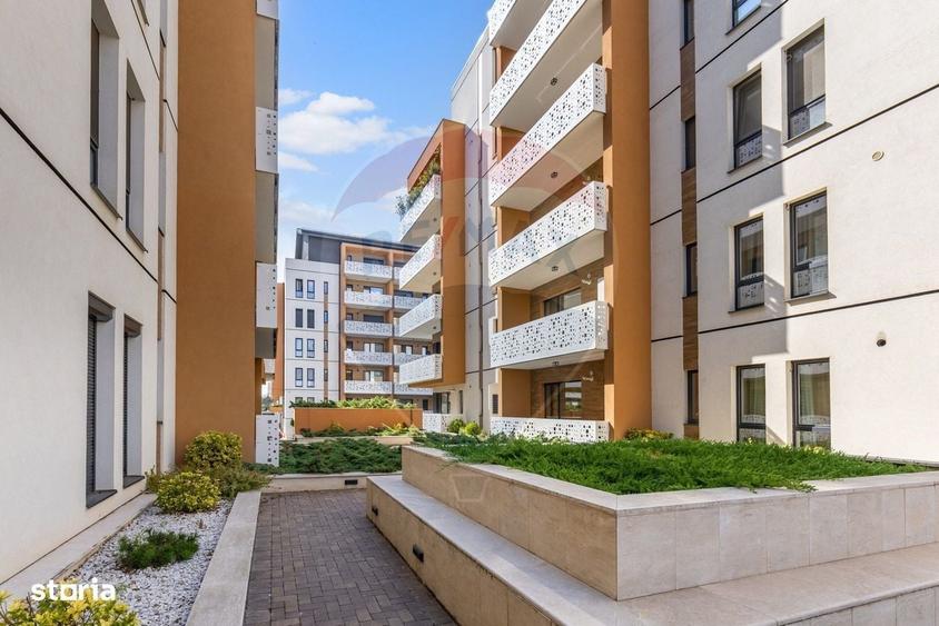 Apartament cu 3 camere decomandat în Giroc