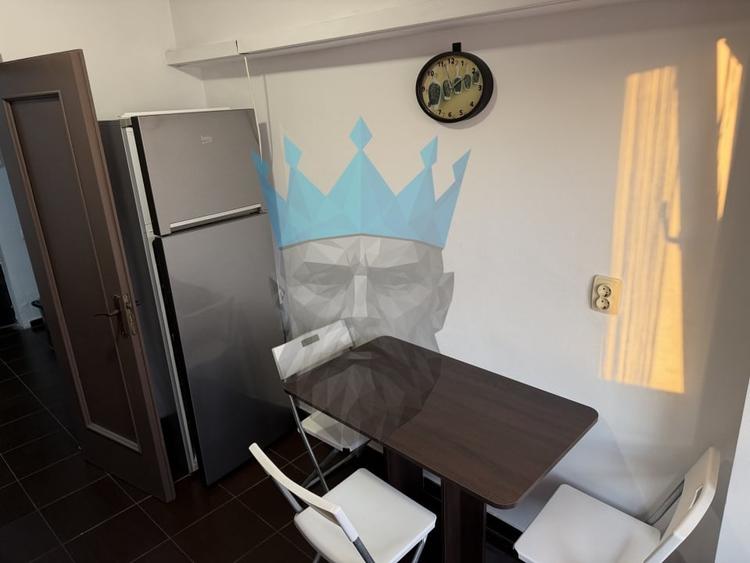 Apartament cu 2 camere decomandat, mobilat în 13 Septembrie