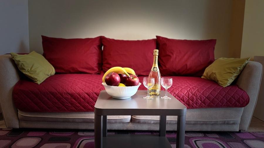 Apartament cu 2 camere decomandat, mobilat în Aradului