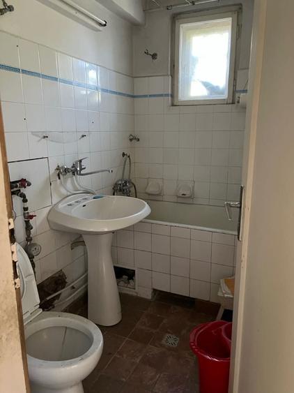 Apartament cu 2 camere decomandat în Ultracentral