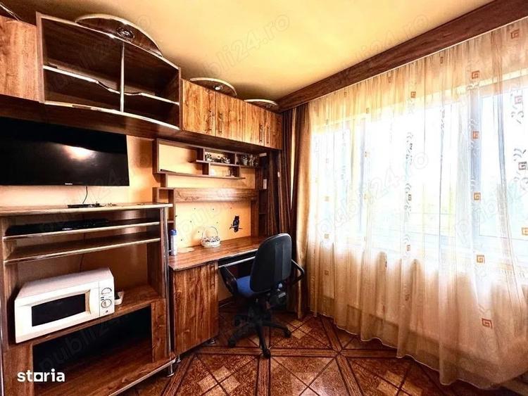 Garsonieră decomandată în Complex Studențesc