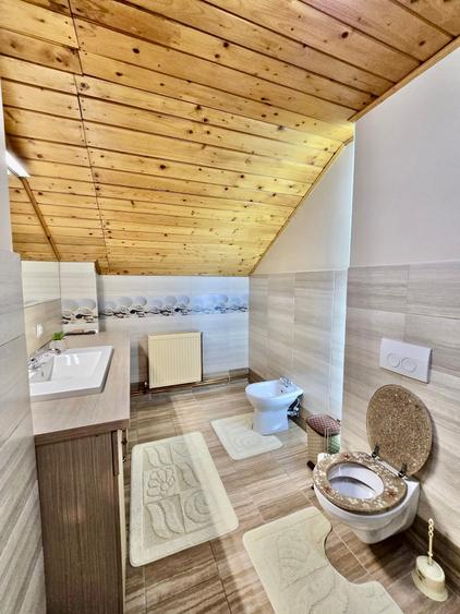 Apartament cu 2 camere semidecomandat în Moara de Vânt