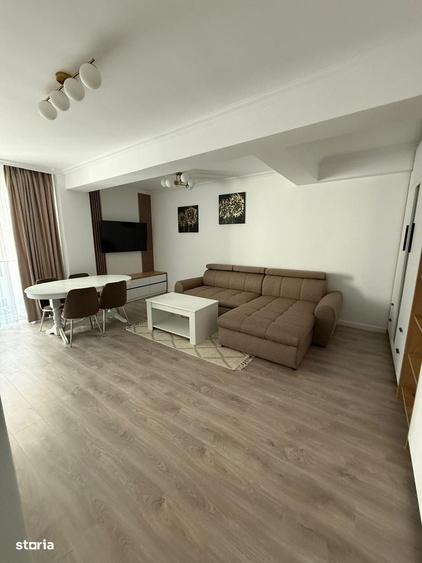 Apartament cu 3 camere decomandat în Obcini