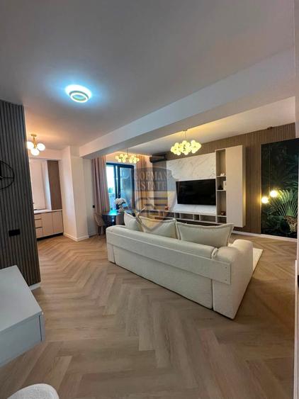 Apartament cu 2 camere decomandat, mobilat în Tomis Nord