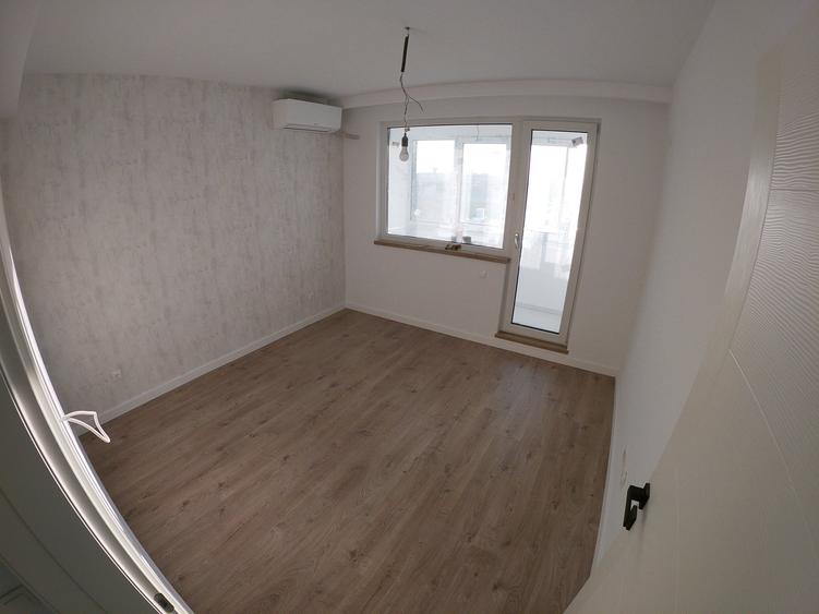 Apartament cu 3 camere decomandat în Pipera