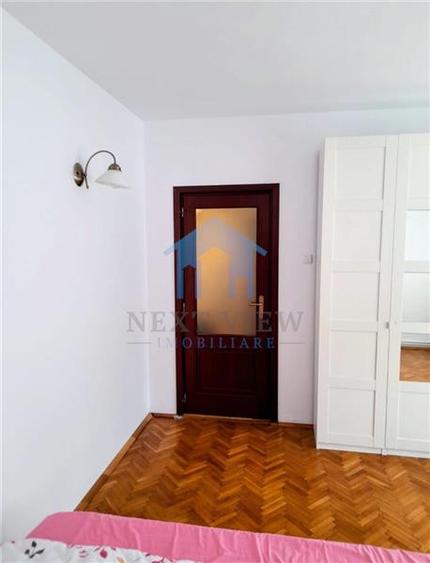 Apartament cu 2 camere decomandat în Plopilor