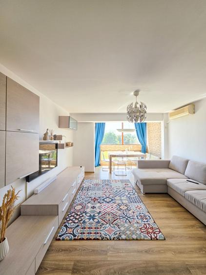 Apartament cu 3 camere decomandat în Malul Mureșului