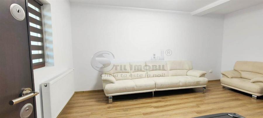 Apartament cu 3 camere decomandat în Cug