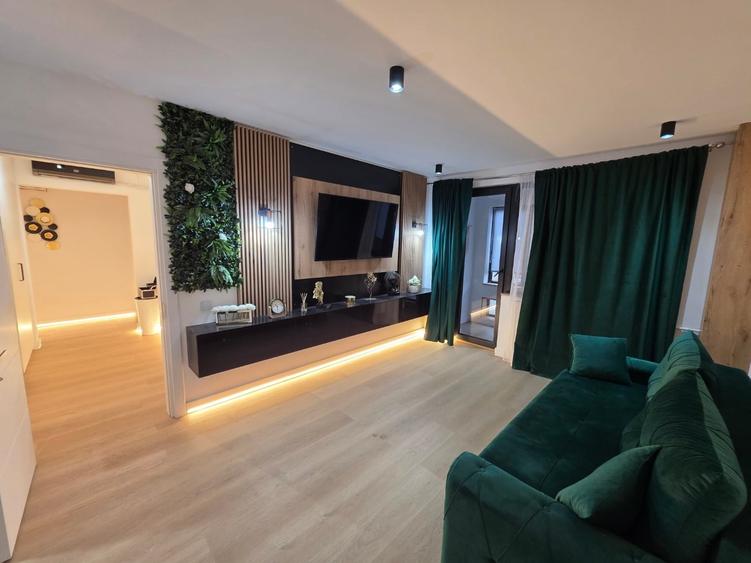 Apartament cu 2 camere decomandat în Tineretului