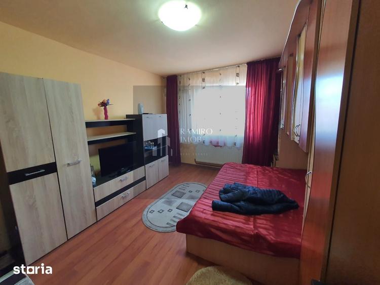 Garsonieră în Apărătorii Patriei