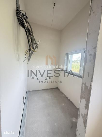 Triplex nou, 113 mp utili + curte, Apahida disponibil si la pachet!