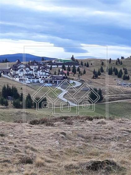 Teren agricol extravilan de 3825 mp, în Aeroport