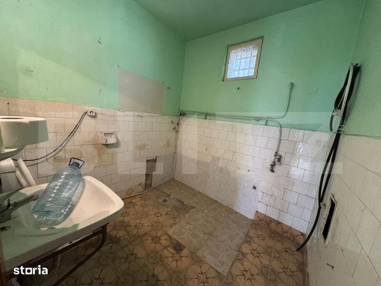 Casă cu 3 camere semidecomandat în Deve