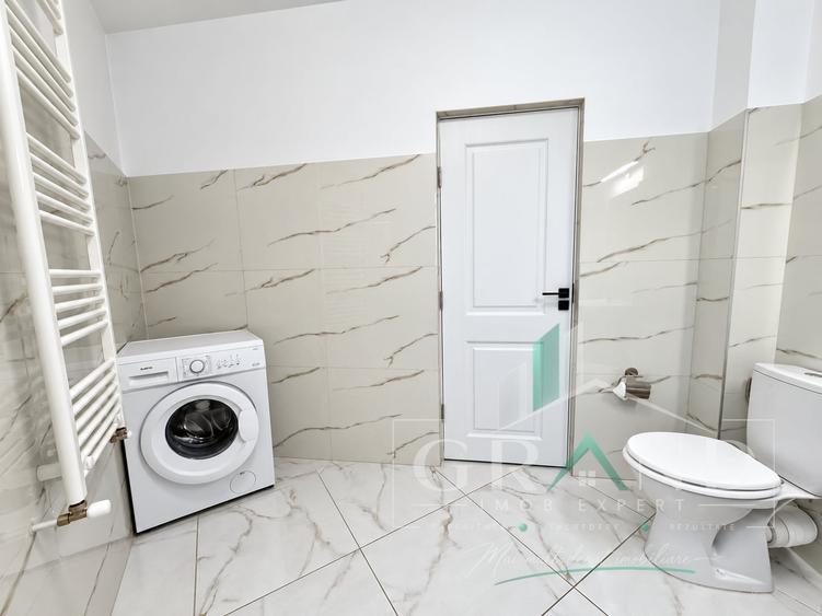 Apartament cu 3 camere semidecomandat, mobilat în Iris
