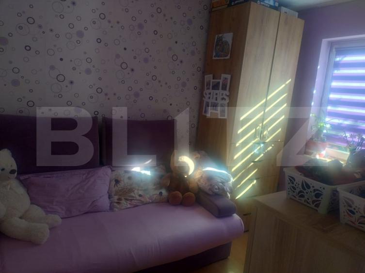 Apartament cu 3 camere decomandat, mobilat în Astoria