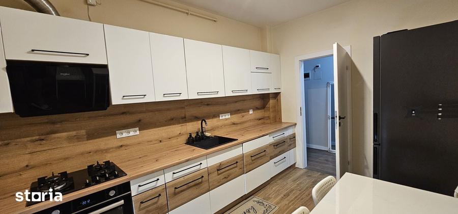 Apartament cu 2 camere decomandat în Sud