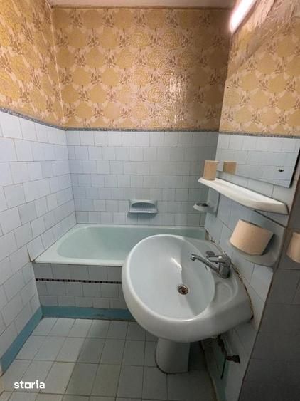 Apartament cu 3 camere decomandat în Ultracentral