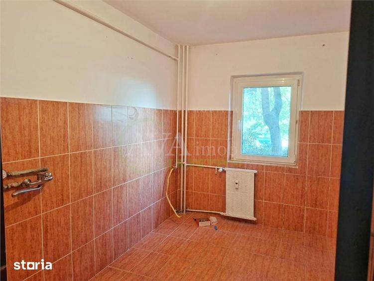 Apartament cu 2 camere semidecomandat în Republicii