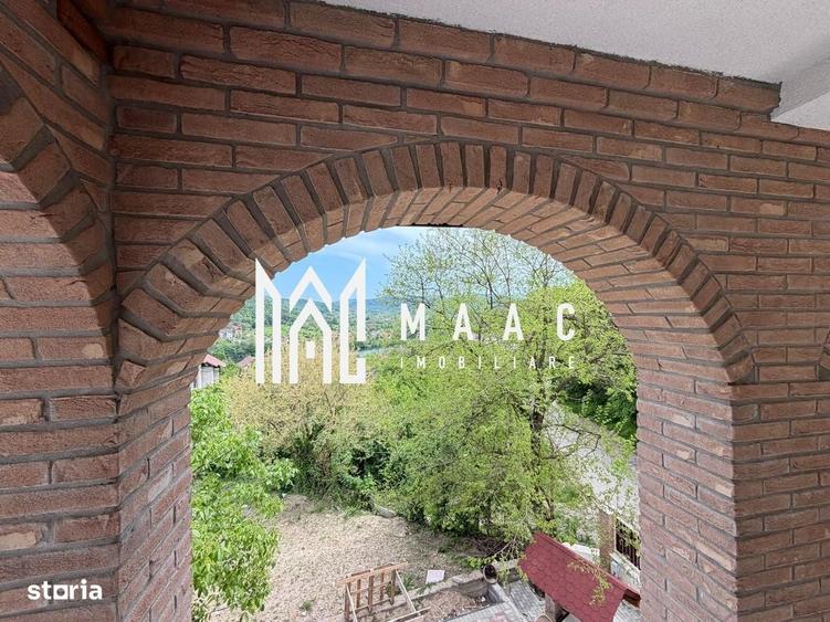 Casă cu 4 camere cu Teren 1000 Mp în Central