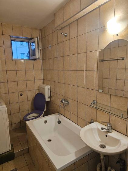 Apartament cu 2 camere semidecomandat în Micro 14