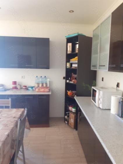 Casă cu 4 camere cu Teren 1478 Mp în Pucioasa