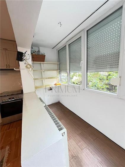 Apartament cu 2 camere semidecomandat, mobilat în Buziașului