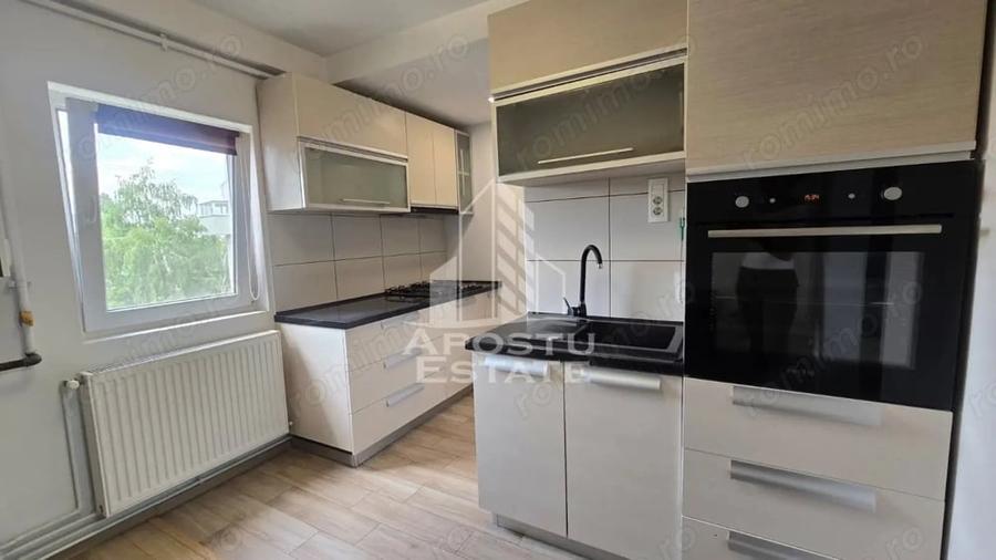 Apartament cu 2 camere semidecomandat în Lipovei