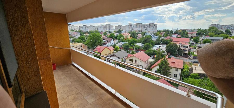 Apartament cu 2 camere nedecomandat în Ultimul leu
