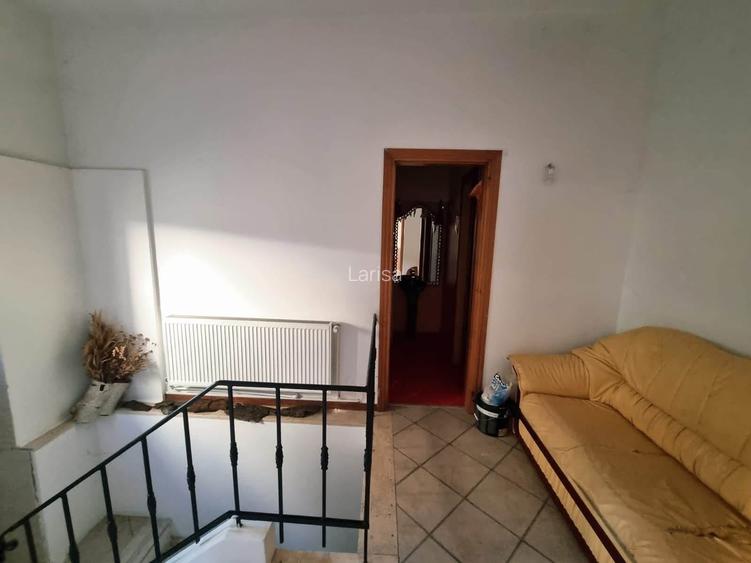 CASĂ D+P+M | 220 MP | TEREN 250 MP | ZONA MINISTERUL TRANSPORTURILOR