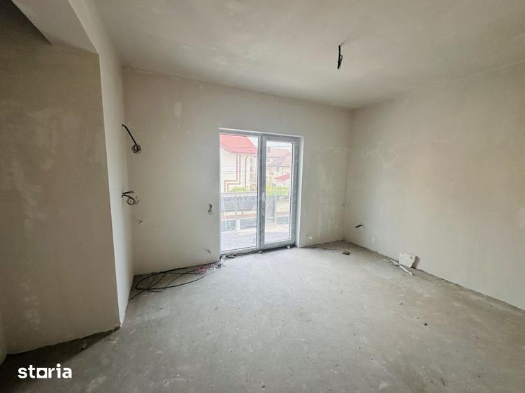 Casă cu 5 camere cu Teren 140 Mp în Chiajna