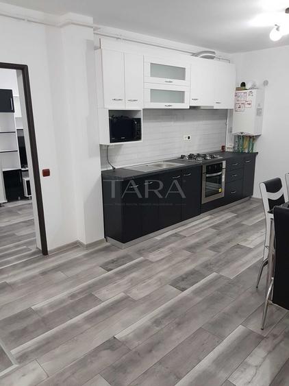 Apartament cu 3 camere decomandat, mobilat în Florești — fotografia 2