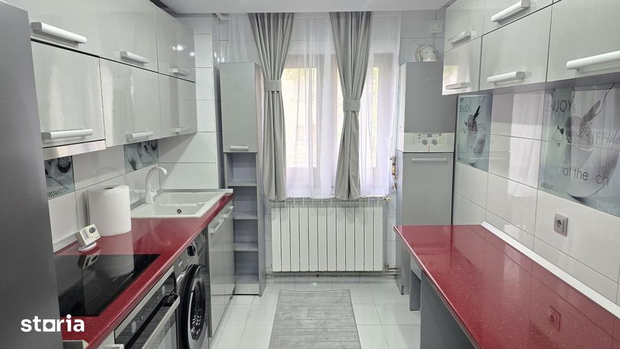 Apartament cu 2 camere decomandat în 22 Decembrie