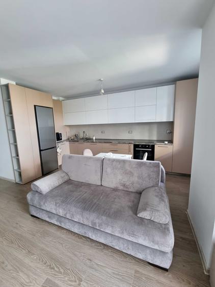 Apartament cu 2 camere semidecomandat în Central