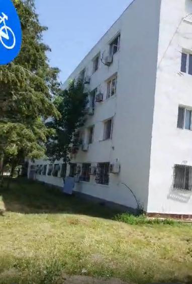 Garsoniera 25mp la Marea Neagră in Saturn, Mangalia, et 2/3 ,la 3 min de plaja - 8