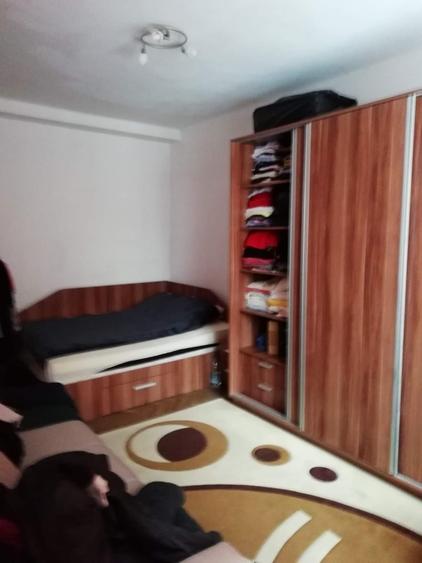 Casă cu 3 camere în Țânțăreni