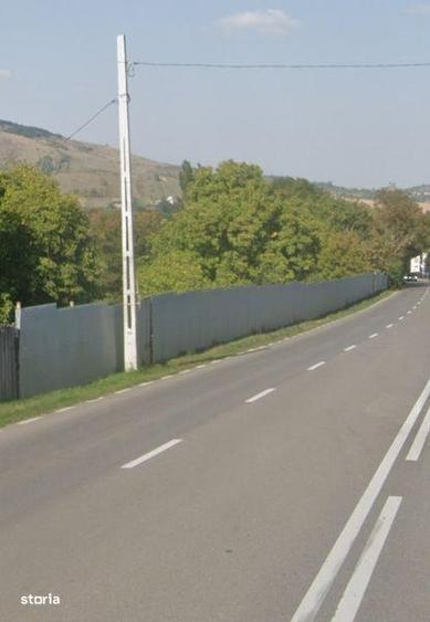 Teren de 4000 mp, în Central