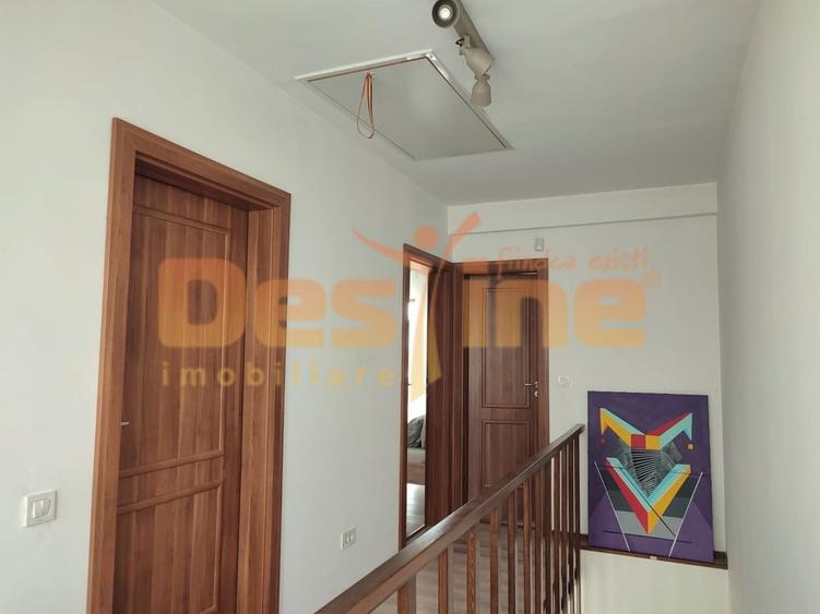 Casă cu 3 camere cu Teren 147 Mp în Berceni