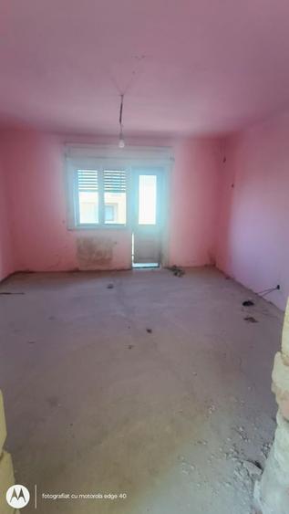 Casă cu 5 camere cu Teren 700 Mp în Gării