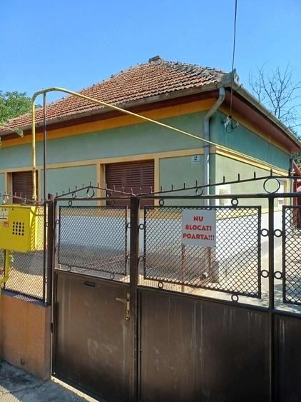 Casă cu Teren 318 Mp în Fabric
