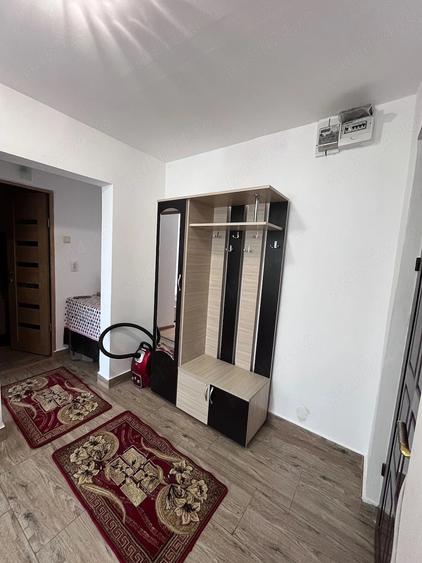 Apartament cu 2 camere decomandat în Canta
