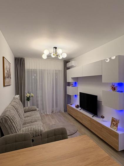 Inchiriez apartament 2 camere complex Silk District - 4