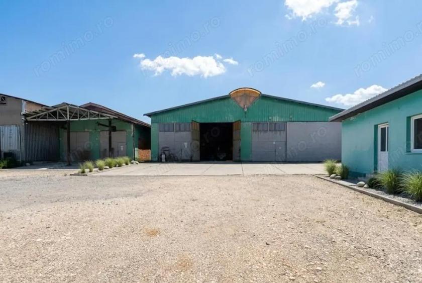 Spațiu comercial, de 1,700 mp, în Central