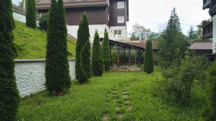 Apartament cu 3 camere decomandat, mobilat în Forestier
