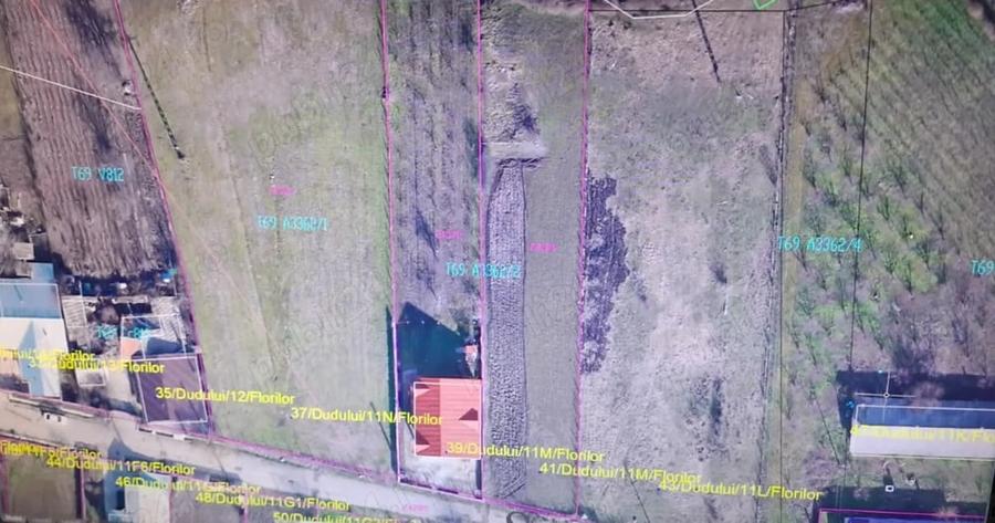 Teren de 1530 mp, în Gura Vadului
