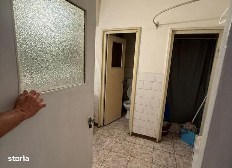 Casă cu 4 camere cu Teren 400 Mp în Tătărași
