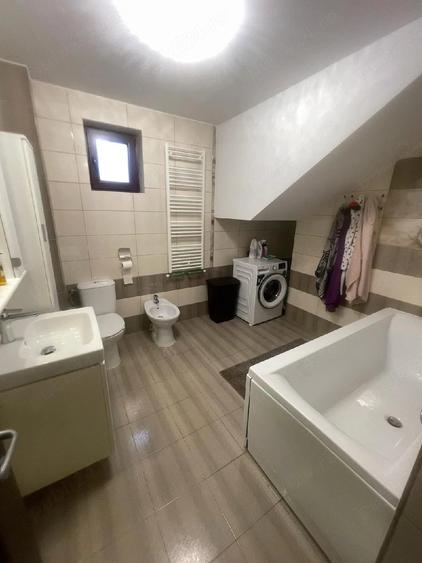 Casă cu Teren 395 Mp în Galata