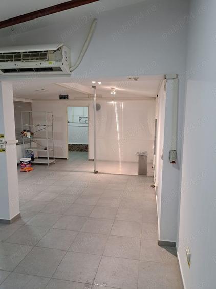 Spatiu comercial sector 2 - 1